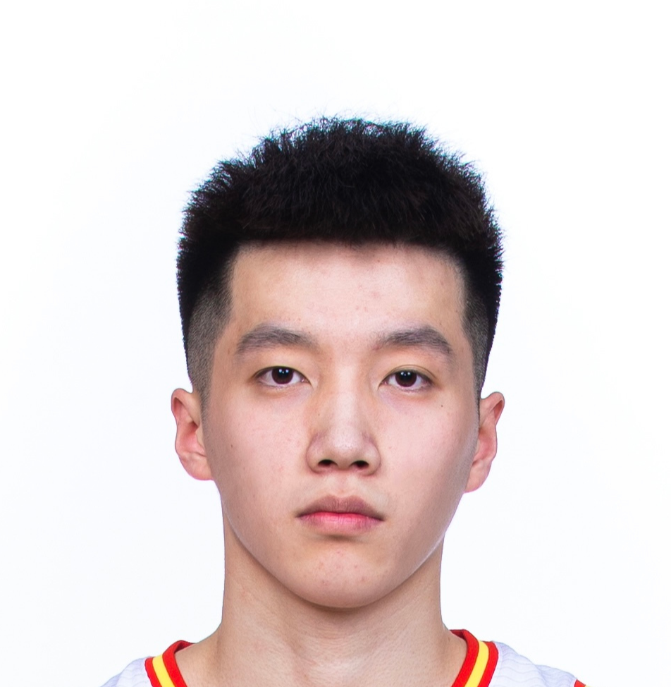 https://img.sanmujingdian.com/img/basketball/player/6b8a2d3598a8bbfde33c2f05640e3a47.png